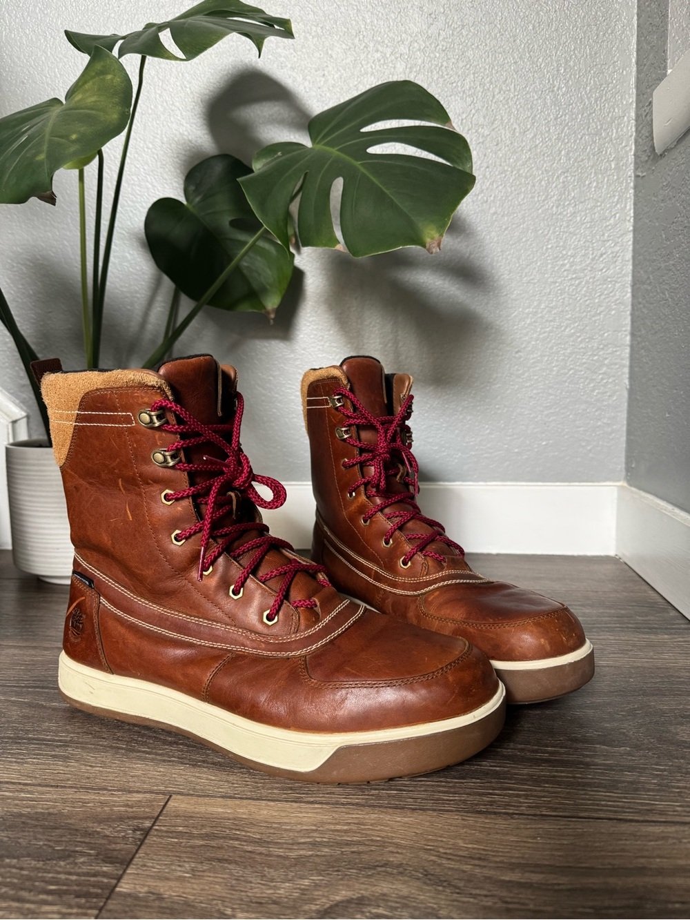 Timberland Tenmile Insulated Waterproof Chestnut Leather Boots Size 12 Men’s